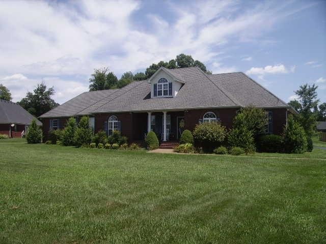 94 Froedge Dr, Lafayette, TN 37083 - photo 1