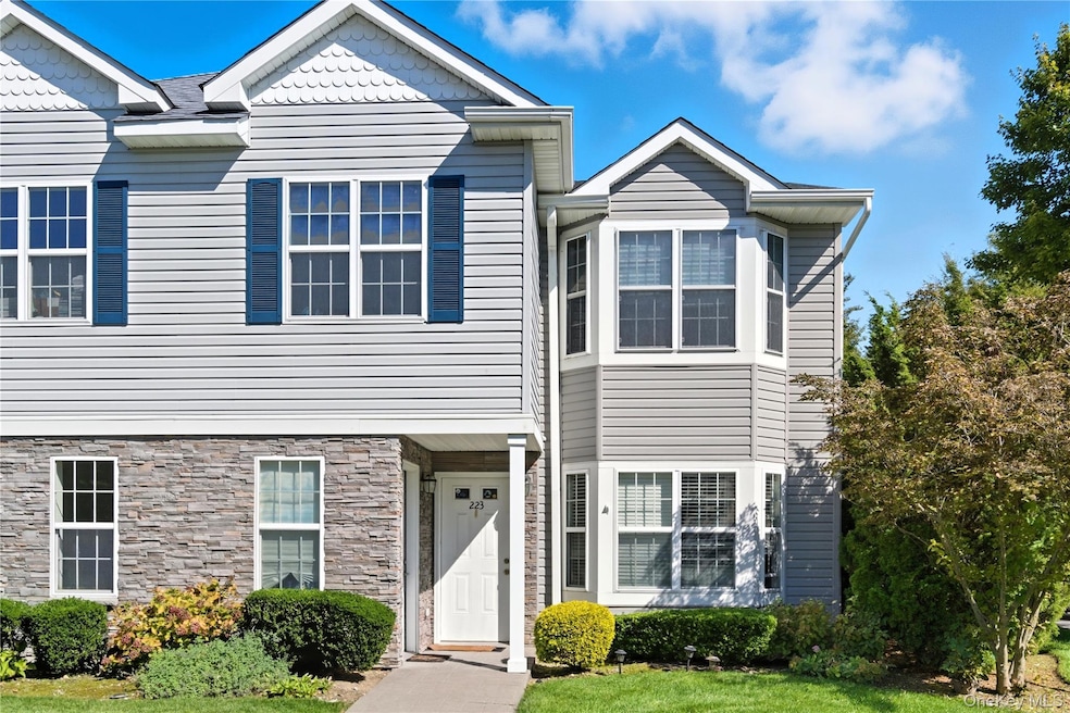 224 Medea Way, Central Islip, NY 11722 - photo 1