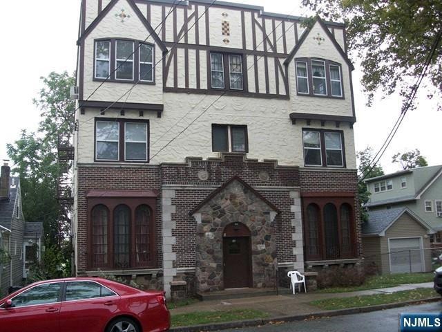 10 Hasbrouck Ave unit C3, Hasbrouck Heights, NJ 07604 - photo 1