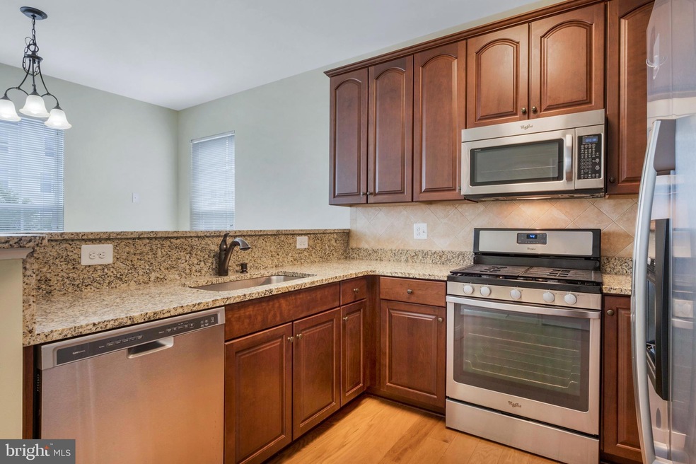 8612 Wintergreen Ct unit 207, Odenton, MD 21113 - photo 1