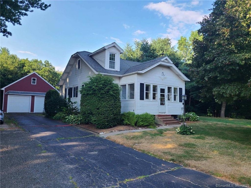 920 Matthews St, Bristol, CT 06010 - photo 1