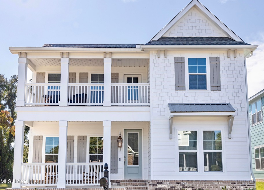 Claiborne English Country