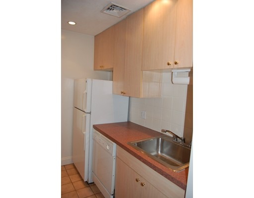 188 North St, Boston, MA 02113 - photo 1