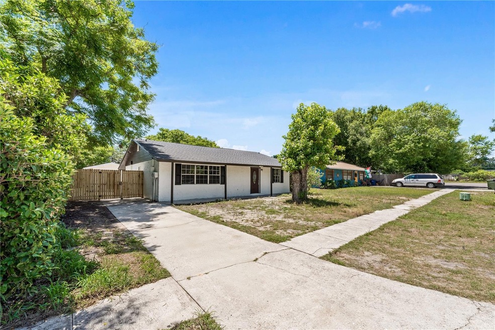 1752 Elbert Acres Ct NE, Winter Haven, FL 33881 - photo 1