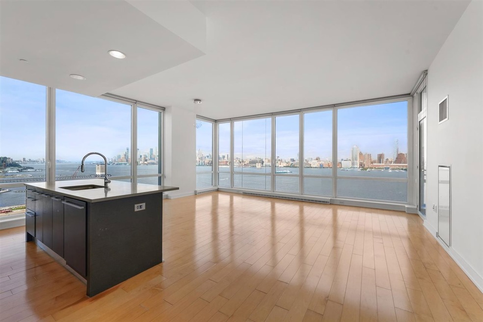 Crystal Point unit 1802, Jersey City, NJ 07302 - photo 1