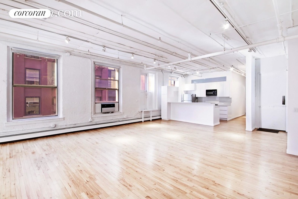 132 Wooster St unit 3rd Floor, New York, NY 10012 - photo 1