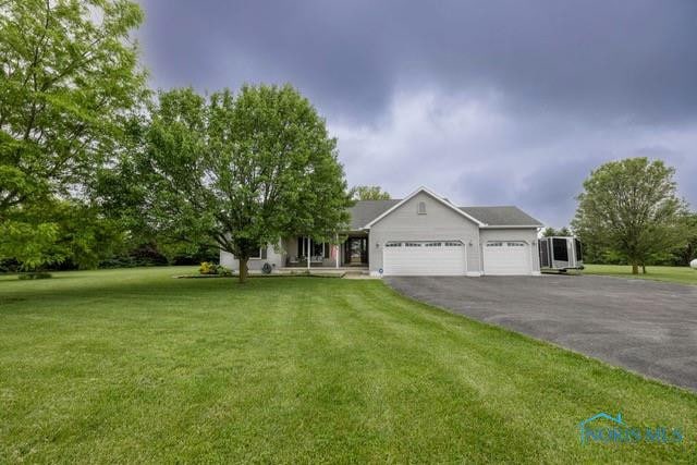 1033 Joseph Rd, Luckey, OH 43443 - photo 1