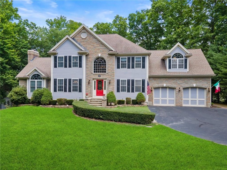 Sold $825,000 • Co-Listing Agent