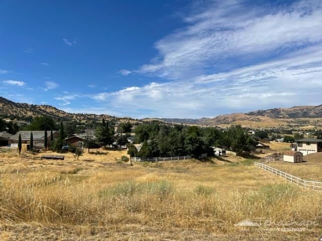 21113 Quail Springs Rd, Tehachapi, CA 93561 - photo 1