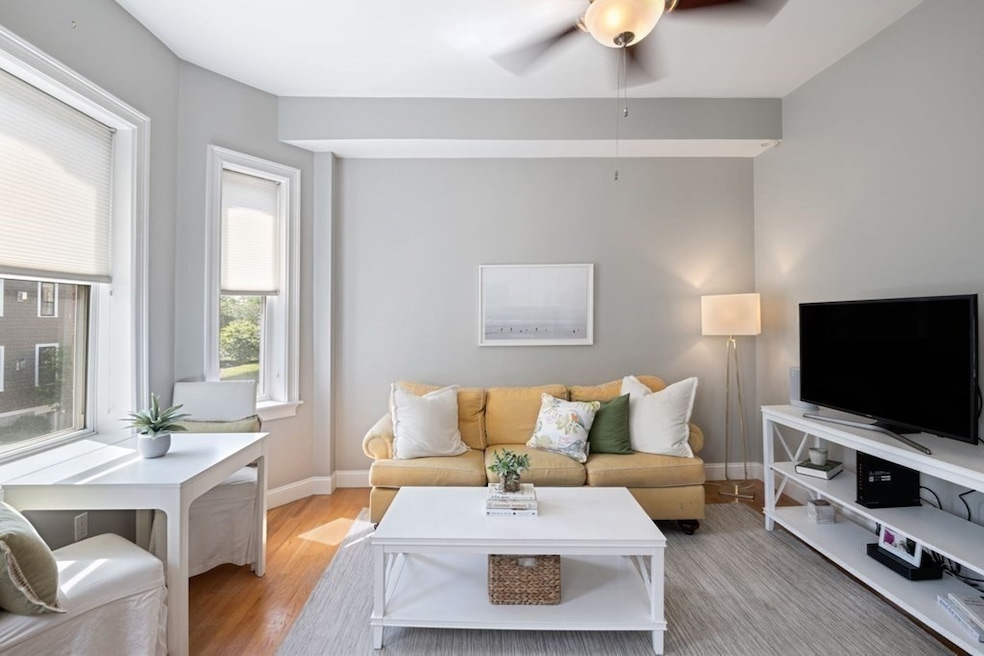59 P St unit 2, Boston, MA 02127 - photo 1