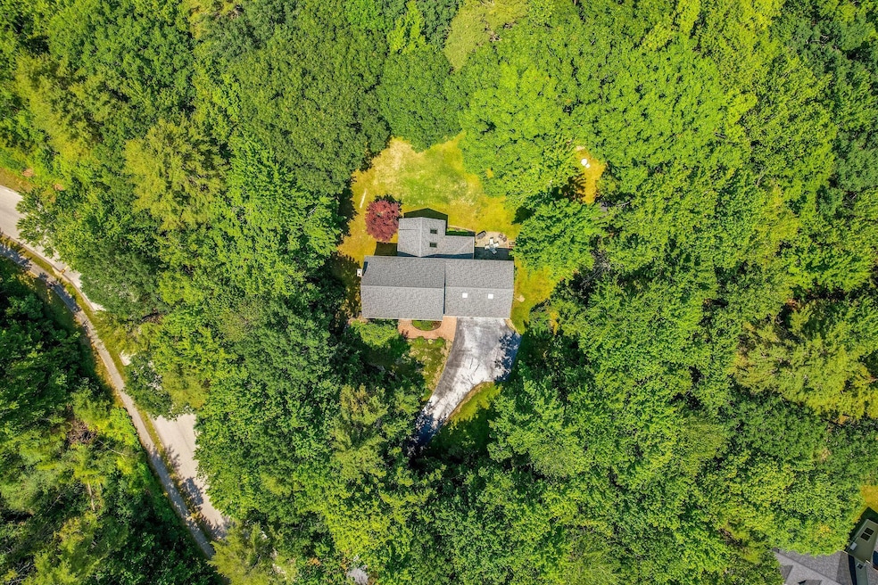 Sold $1,350,000 • Co-Listing Agent