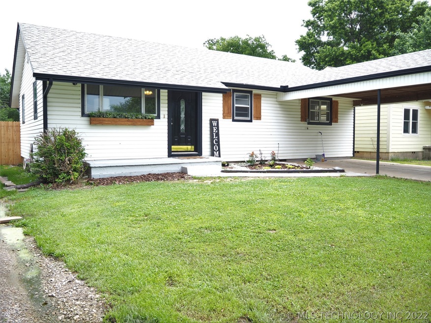 516 S Chickasaw Ave, Haskell, OK 74436 - photo 1