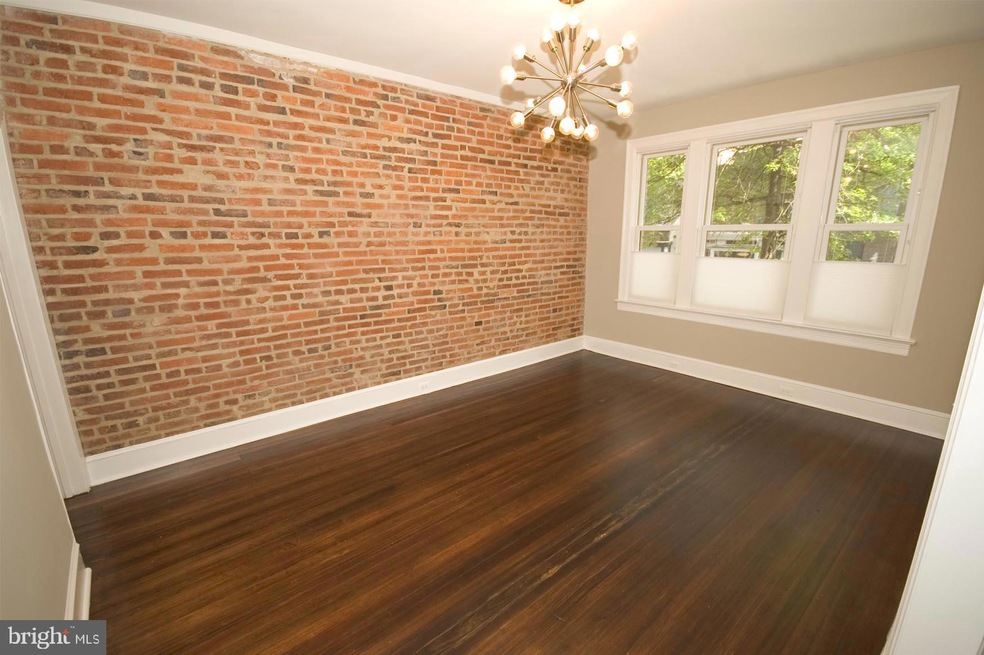 1825 Florida Ave NW unit 2, Washington, DC 20009 - photo 1