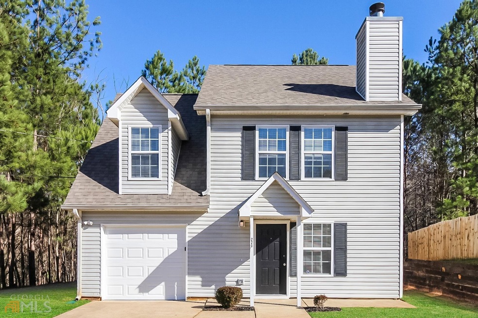 220 Fairclift Dr, Covington, GA 30016 - photo 1