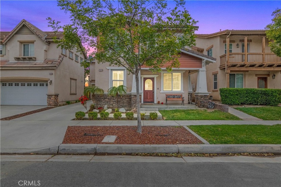 Sold $758,000 • Co-Listing Agent