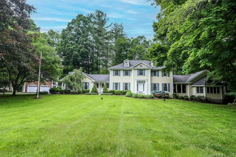 4 Hidden Brook Dr, Brookfield, CT 06804 - photo 1