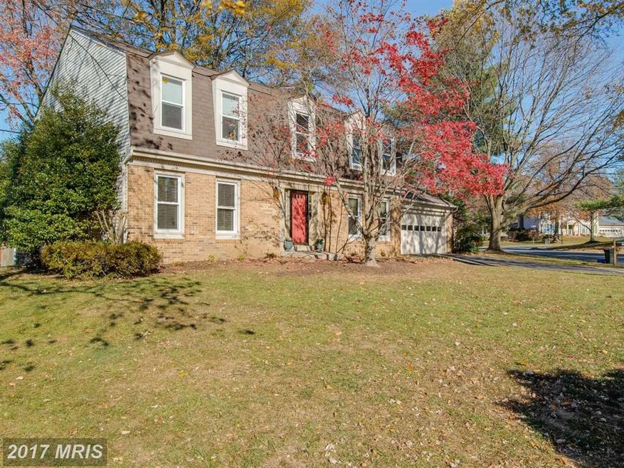 12752 Turberville Ln, Herndon, VA 20171 - photo 1