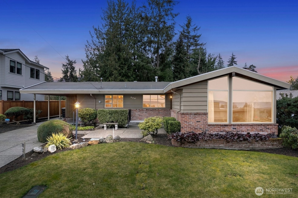 836 Daley St, Edmonds, WA 98020 - photo 1