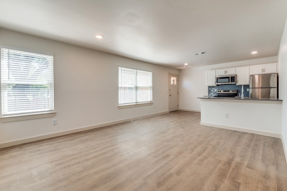 For Rent $1,800/month