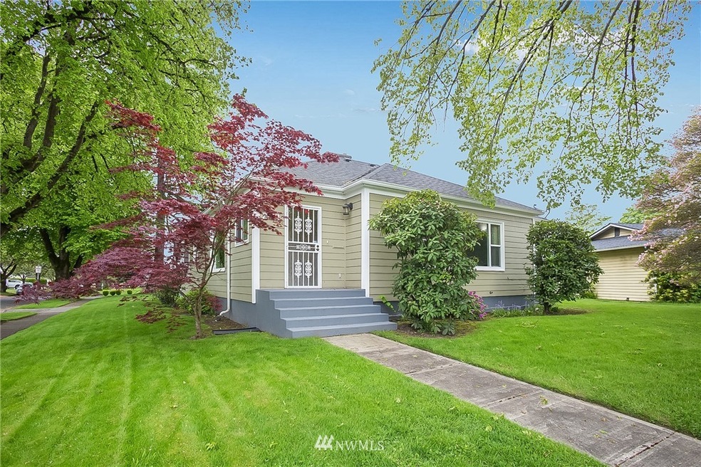 2421 Nichols Blvd, Longview, WA 98632 - photo 1