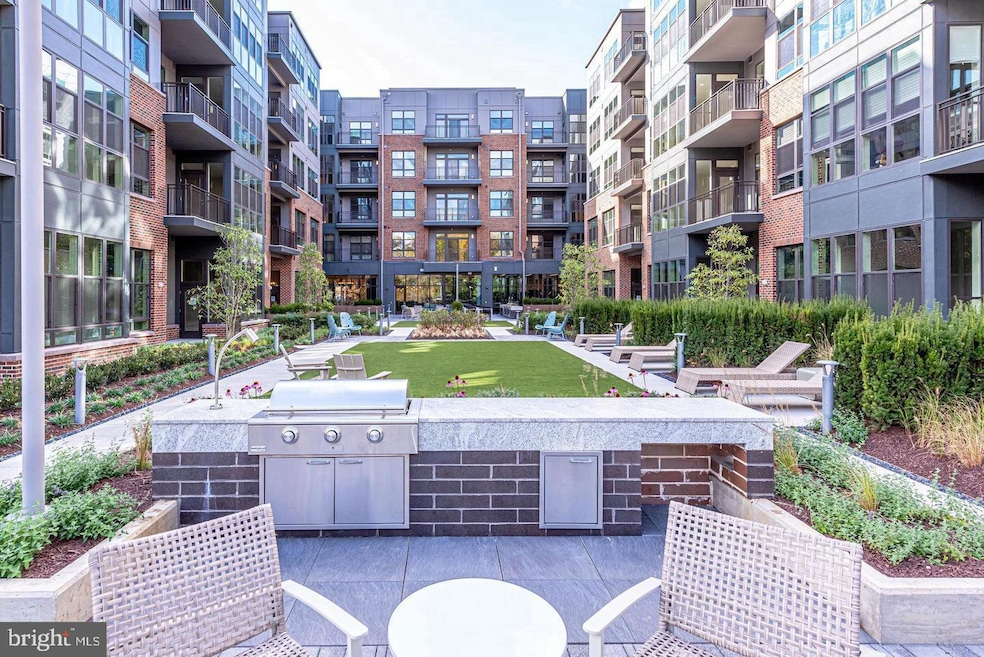 Under Contract $1,080,000