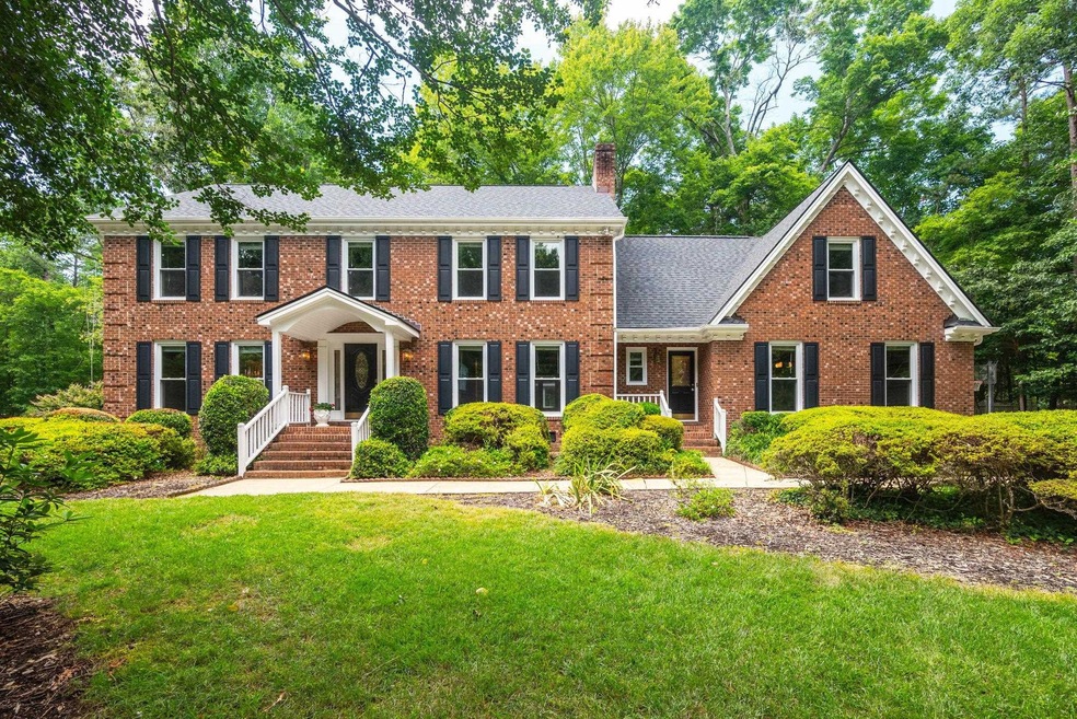 Sold $900,000 • Co-Listing Agent