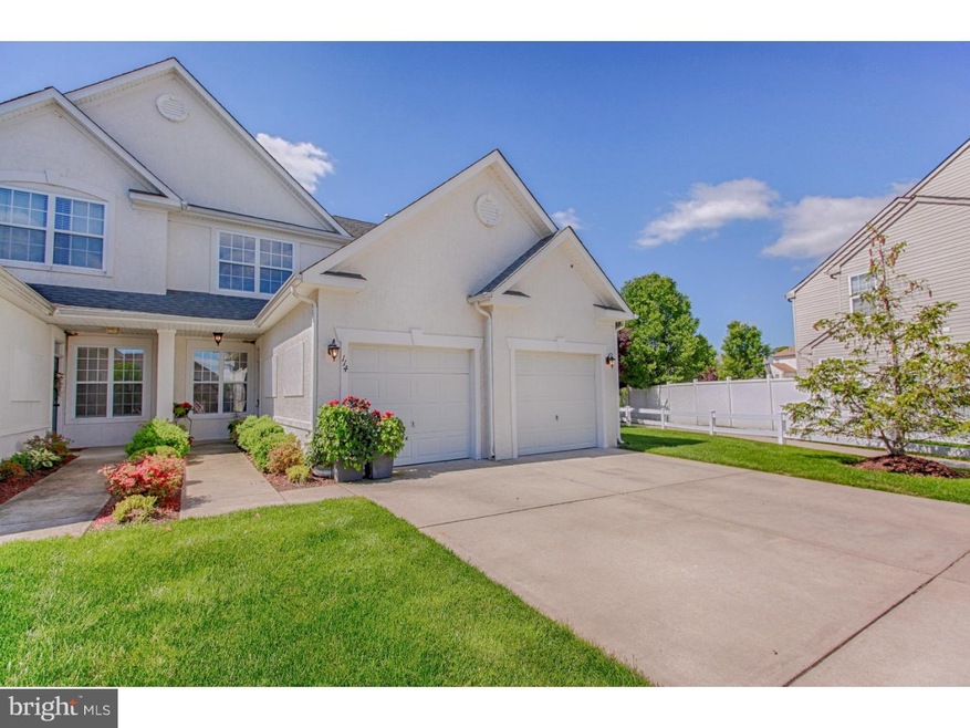 114 Bunker Hill Ct, Woodbury, NJ 08096 - photo 1