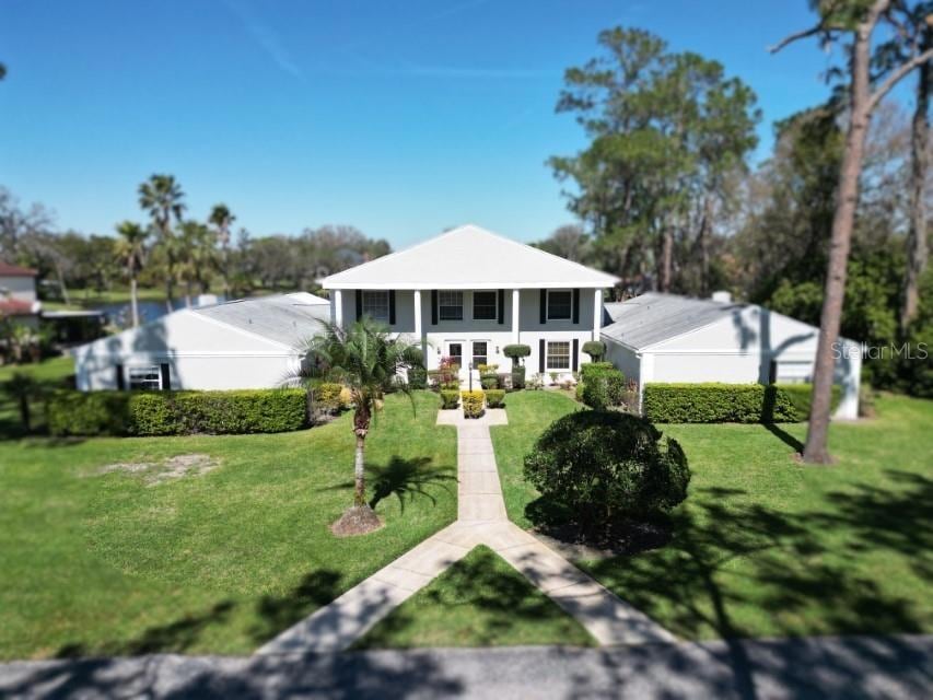 MAINTENANCE FREE LIVING