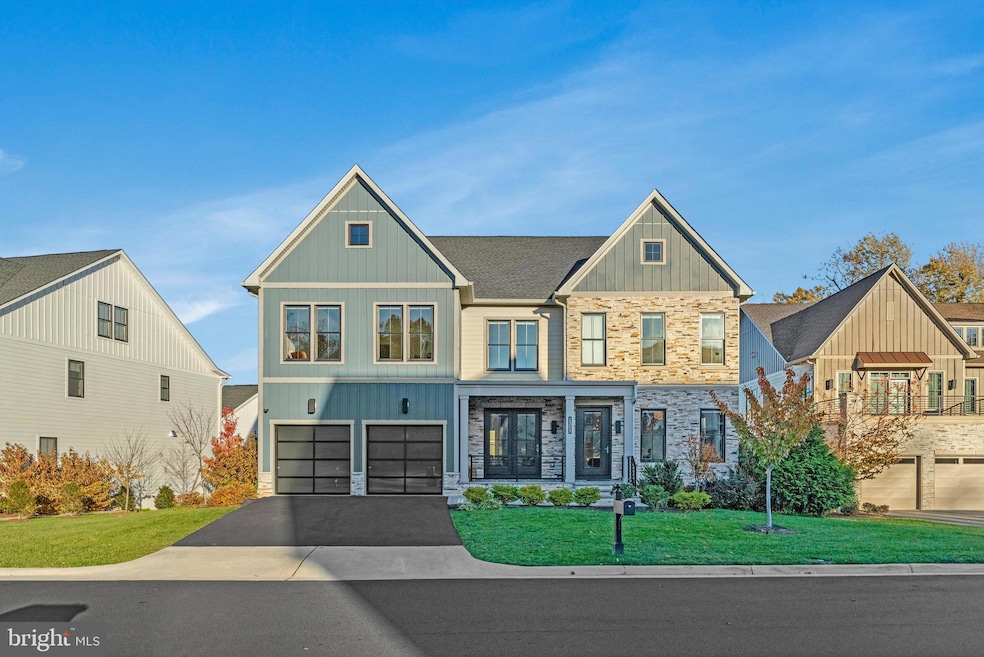 1353 Monitor Ln, McLean, VA 22101 - photo 1