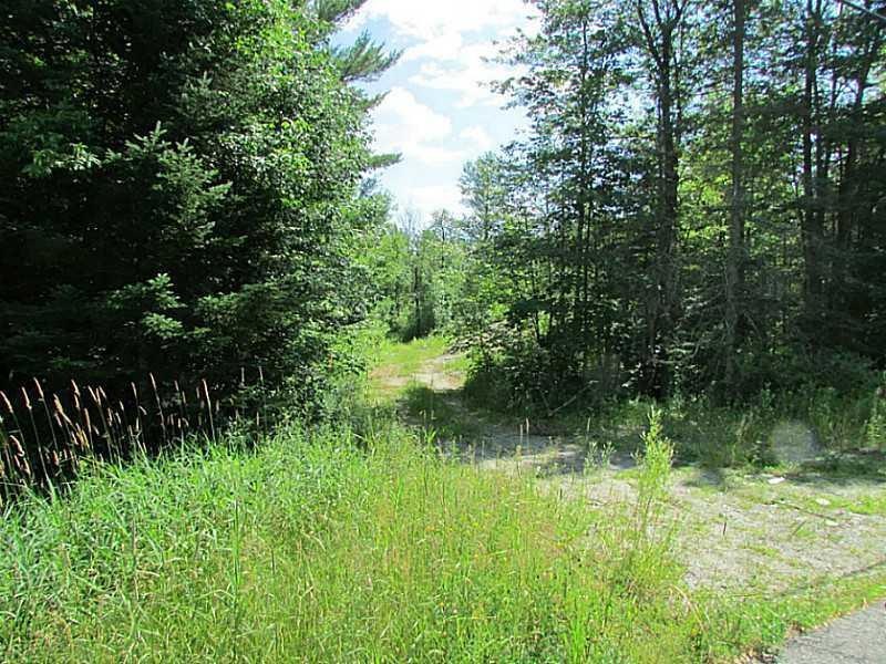 Land. Entrance of of Rt. 139