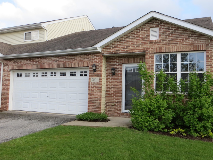 7601 E 112th Ave, Crown Point, IN 46307 - photo 1