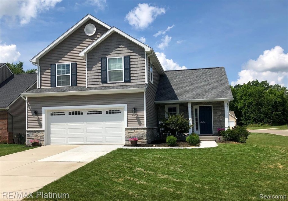 Welcome to 2787 Willowcrest Circle!!
