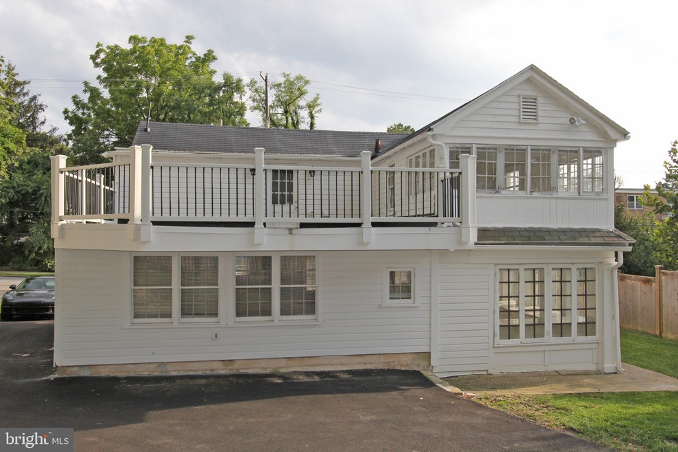 233 E Montgomery Ave, Ardmore, PA 19003 - photo 1