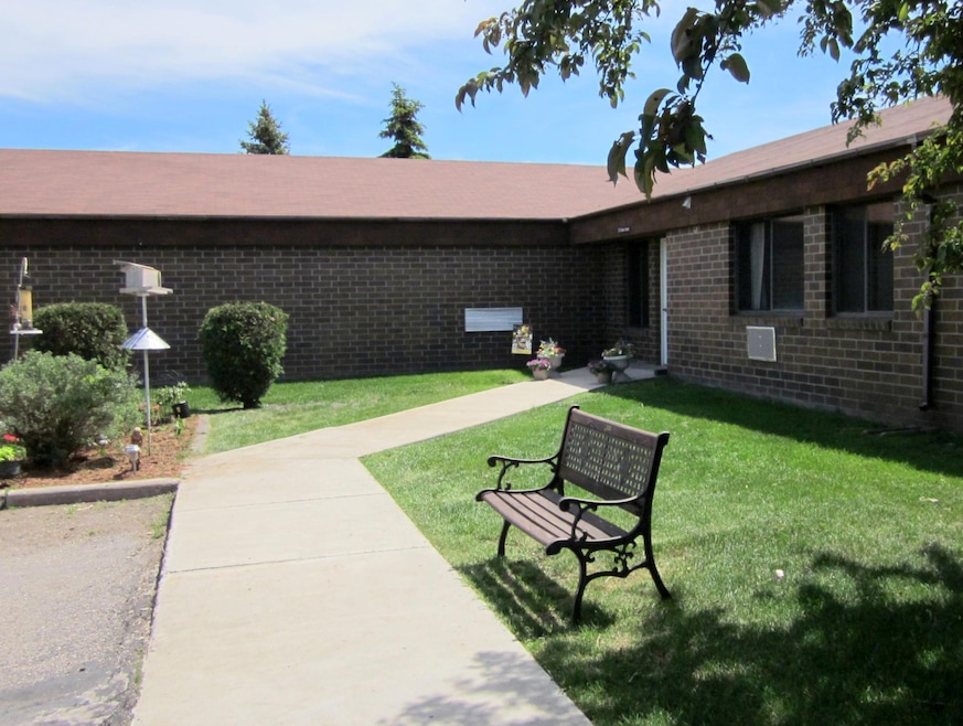 511 Carolina Ave unit 4, Hoffman, MN 56339 - photo 1