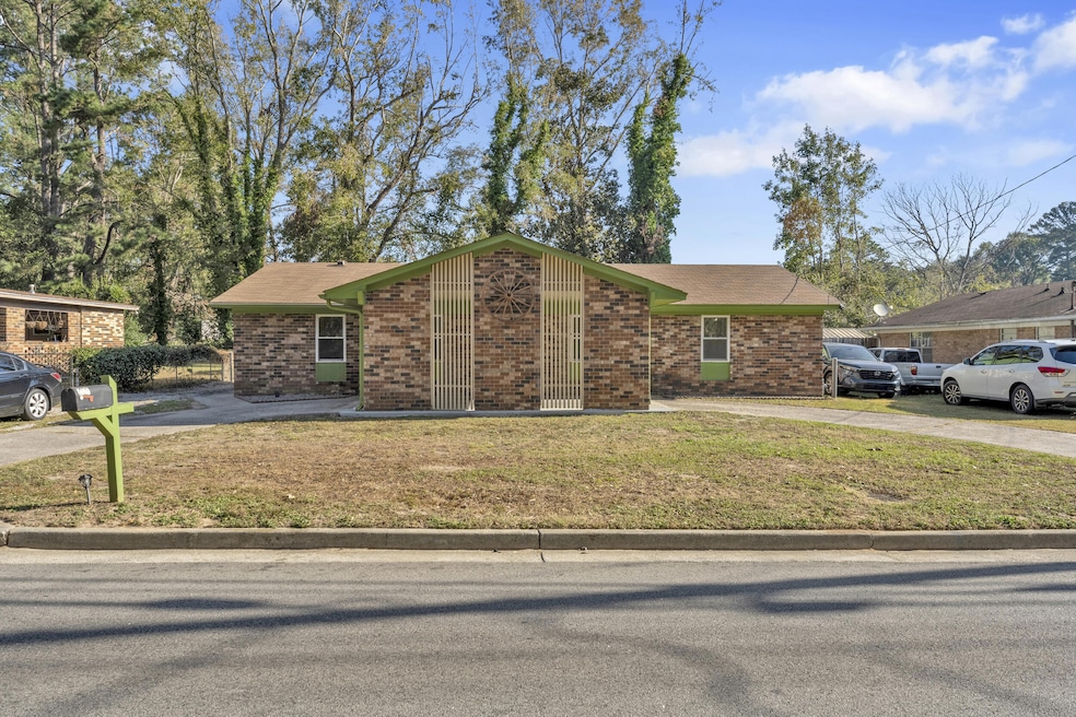 2713 Meadowbrook Dr, Augusta, GA 30906 - photo 1