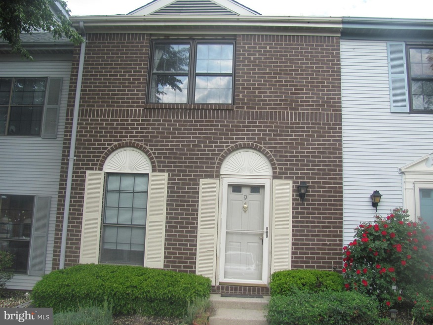 9 Breckenridge Place, Lawrence Township, NJ 08648 - photo 1