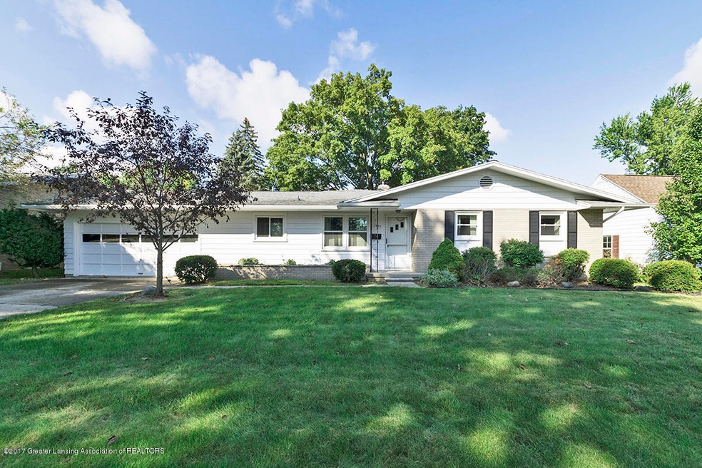 1405 Boynton Dr, Lansing, MI 48917 - photo 1