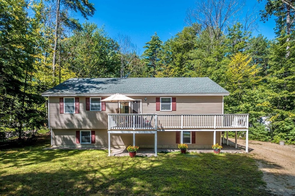 50 E St, Conway, NH 03818 - photo 1