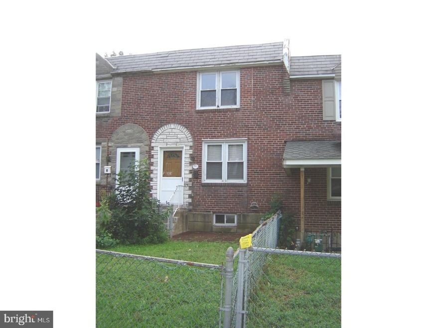 492 Westmont Dr, Darby, PA 19023 - photo 1