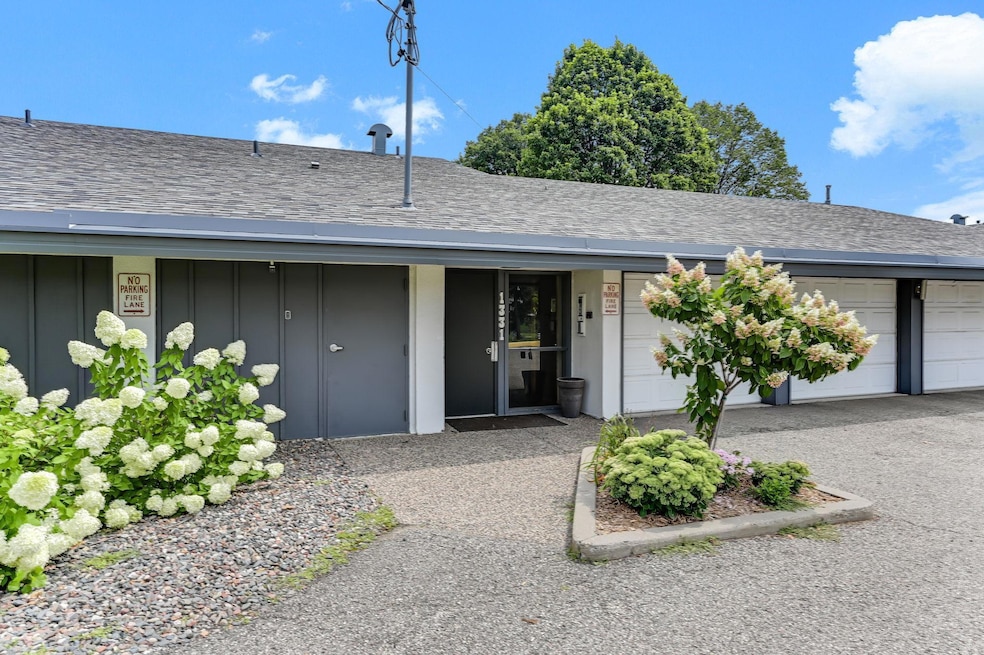 1331 W 82nd St unit C, Bloomington, MN 55420 - photo 1