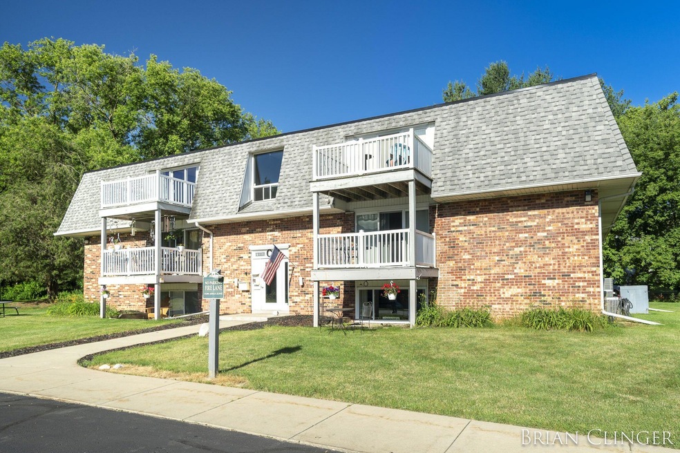 2-web-or-mls-6714-cascade-rd-se-unit-c9