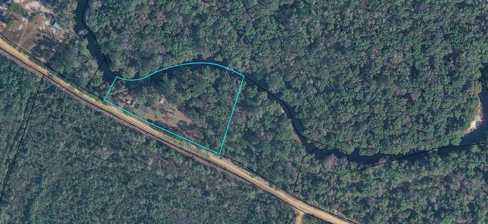 8448 Raulerson Rd, Patterson, GA 31557 - photo 1