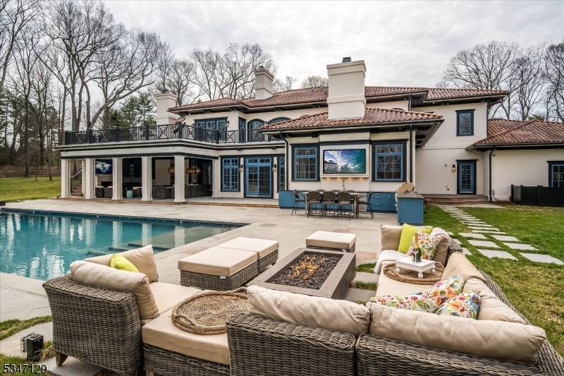 Sold $3,500,000 • Co-Listing Agent