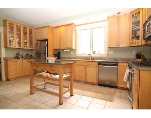 60 Ossipee Rd unit 1, Somerville, MA 02144 - photo 1