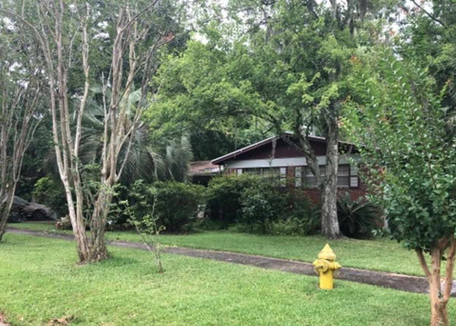 2464 Lofberg Dr, Jacksonville, FL 32216 - photo 1