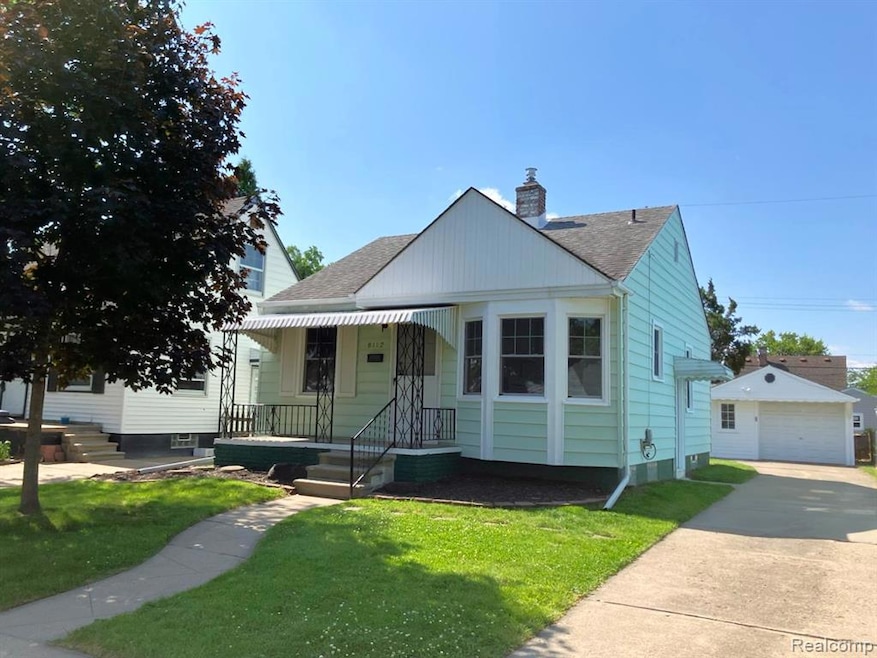 Cute, clean & move-in ready home.  Semi-finished basement, 1.5 car garage, central air!