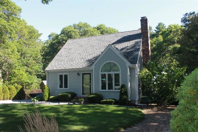 27 Windsor Way, Mashpee, MA 02649 - photo 1