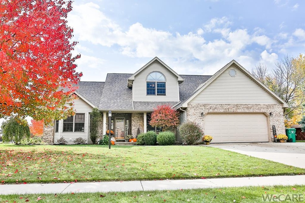 1637 Timothy Dr, Lima, OH 45807 - photo 1