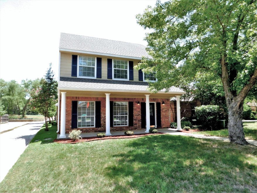 1156 Bent Oaks Dr, Denton, TX 76210 - photo 1