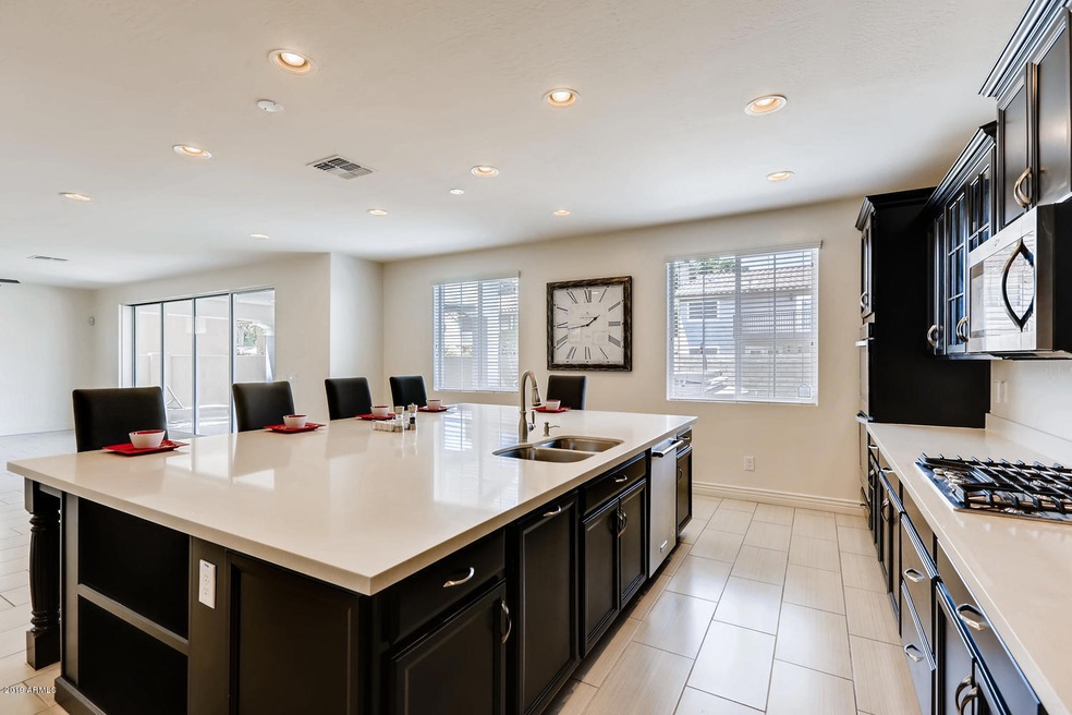 Kitchen perfect for entertaining guests